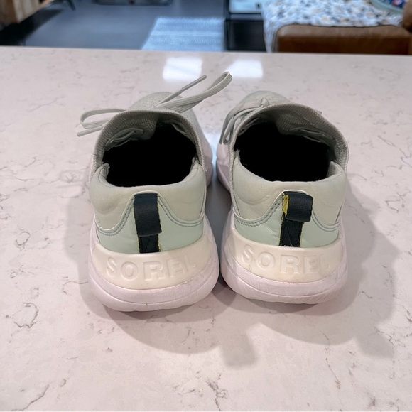 Sorel Explorer Blitz Stride Lace Sneaker Sea Sprite & White Size 7 - Picture 3 of 12